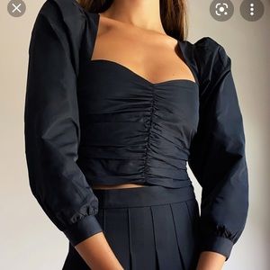 ARITZIA BNWT sunday best petal blouse size XS